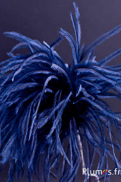 Federbusch Strauss mit Schlaufe - Höhe 18-20 cm - nachtblau